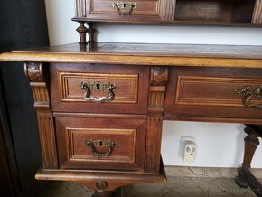 Starožitný psací stůl - 2