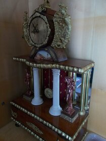 Hodiny na baterii - 2