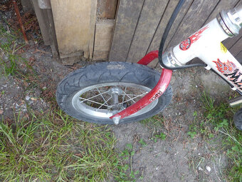 dětské kolové odrážedlo - 2