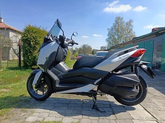 Yamaha xmax 300 - 2