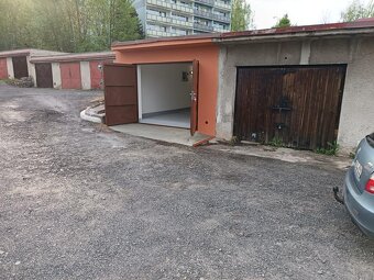 Pronajmu garáž Františkov. - 2