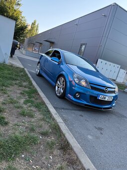 Prodám Opel Astra H OPC GTC - 2