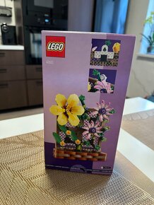 Lego Treláž s květinami 40683 - 2