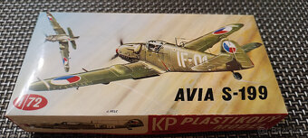 Plastikové modely 1:72 (Kovozávody Prostějov) - 2