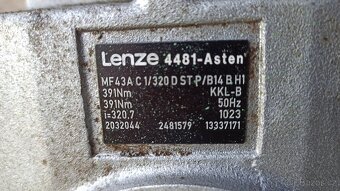 Elektromotory Lenze s převodovkou - 2