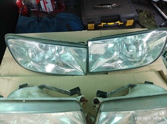 Prodám na Škoda Octavia 2 - přední mlhovky. - 2