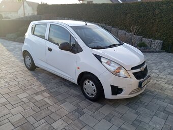Chevrolet spark - 2