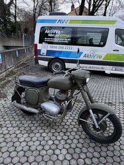 Jawa 360 350 ccm³ vojensky armadny - 2