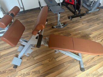 Fitness lehátko - 2