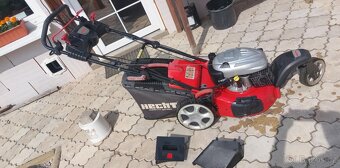 Sekačka HECHT 5483 SWE s Elektrický startérem a pojezdem,nov - 2