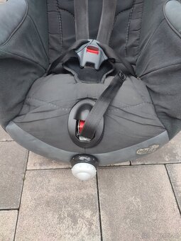 Dětská autosedačka 9-18kg BebeComfort - 2