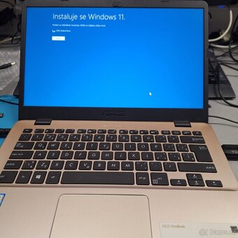 █ █ █ ASUS X405U █ █ █ - 2