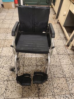Invalidní vozík - 2