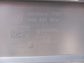 Přední nárazník VW T5 4/2003-10/2009 - 2
