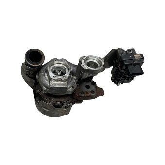 Turbo 07Z145873H 07Z145874H AYH 5.0TDI Touareg 7L 2007 - 2