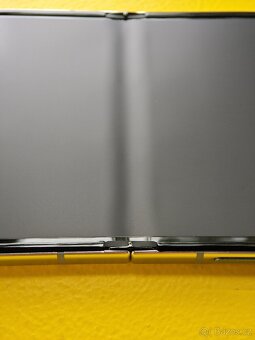 Galaxy Z Flip 5 256GB - 2
