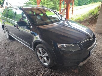 ŠKODA OCTAVIA COMBI SCOUT 2.0 TDI 135 KW DSG - 2