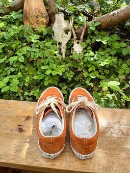 Vans Old School 36 LX – Pig Suede Amber - 2