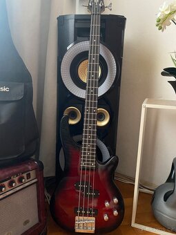 Baskytara Gear4music + kombo Umavery BA-15 + obal - 2