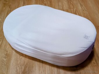 Hnízdo na spaní Cocoonababy® Red Castle – jako nové - 2