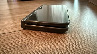 Nintendo 3DS XL v černé barvě + 13 her - 2