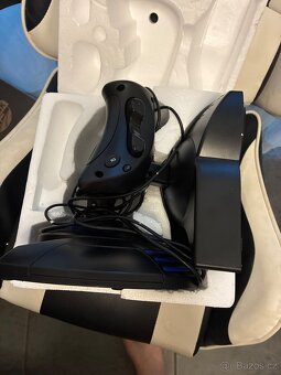 T.Flight Hotas 4 - 2