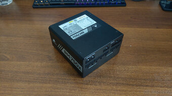 Corsair RM750x Gold 750W - 2