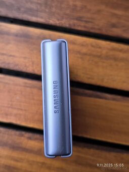 Samsung Galaxy Z Flip 3 5G 128 GB - 2