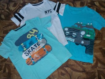 Kraťasy + tričko v.128/134 - 2