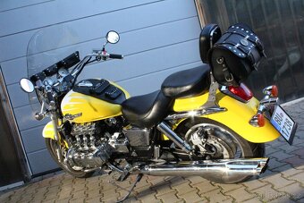 Honda F6C Valkyrie GL 1500 C TOP STAV - 2