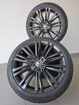 Orig. Škoda Superb III Zimní Conti 235/40/19 - 2