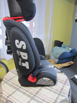 Autosedačka Bomini - 2