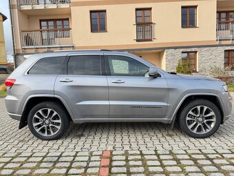 Jeep Grand Cherokee WK2 - 2