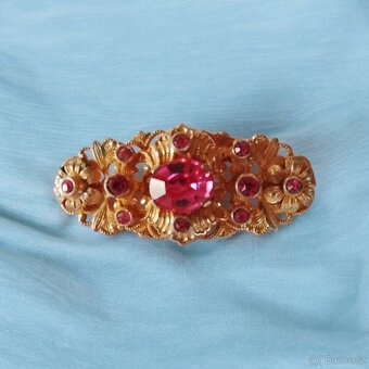 staré brože bižuterie jablonec vice druhů vice fotek - 2