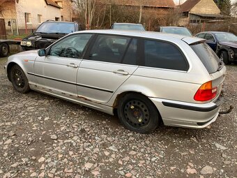 E46 320i 125kw touring - 2