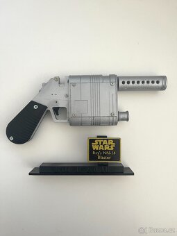Replika blasteru Rey NN-14 (Star Wars) - 2