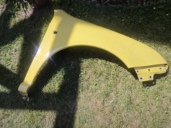 Pravý blatník Fabia - 2