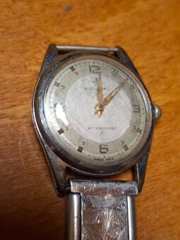 Naramkove hodinky - 2