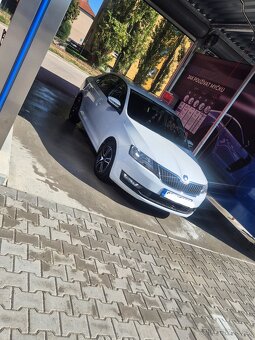 Škoda rapid 1.0 TSI - 2