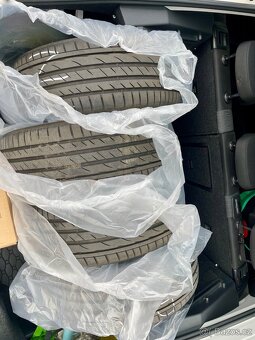 Laufenn 225/45 R17 94V DOT 1023 - 2