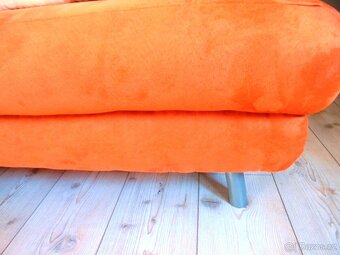 Rozkládací pohovka+polštáře - 2