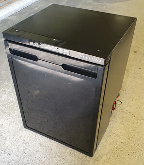 Kompresorová lednice 12/24V - objem 65l (nový typ) - 2