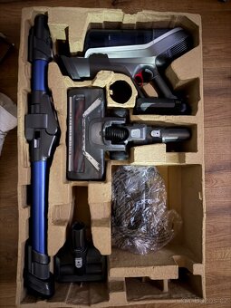 Tyčový vysavač Rowenta - 2