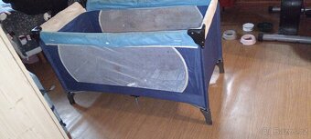 cestovní postýlka - 2