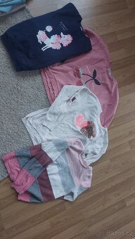 Mikiny vel 134/ 140 - 2