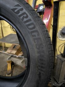 Letní pneu Bridgestone 225/60 R18 100H - 2