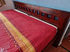 Manželská postel 180 x 200 masivní dřevo - 2