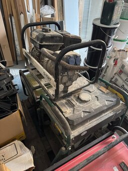 Prodám elektrocentrály - 4ks - 2