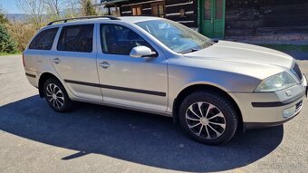 ŠKODA Octavia 2.0Fsi 4x4 - 2