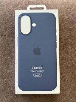 Kryt na Apple iPhone 16 Silicone Case s MagSafe - denimový - 2